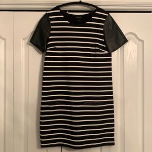 Club Monaco T-Shirt Dress
